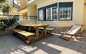 Yellow House Ericeira