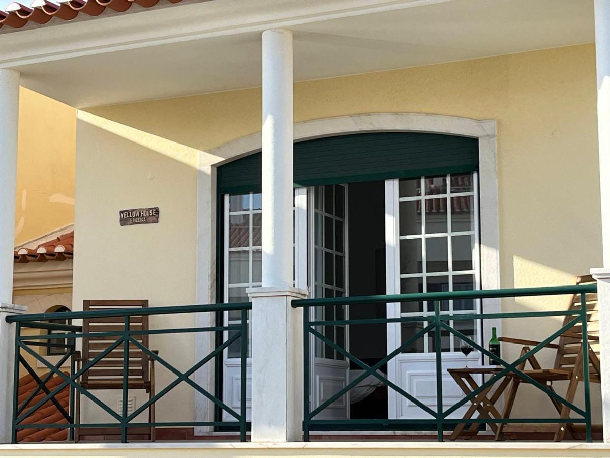 Yellow House Ericeira Exterior photo